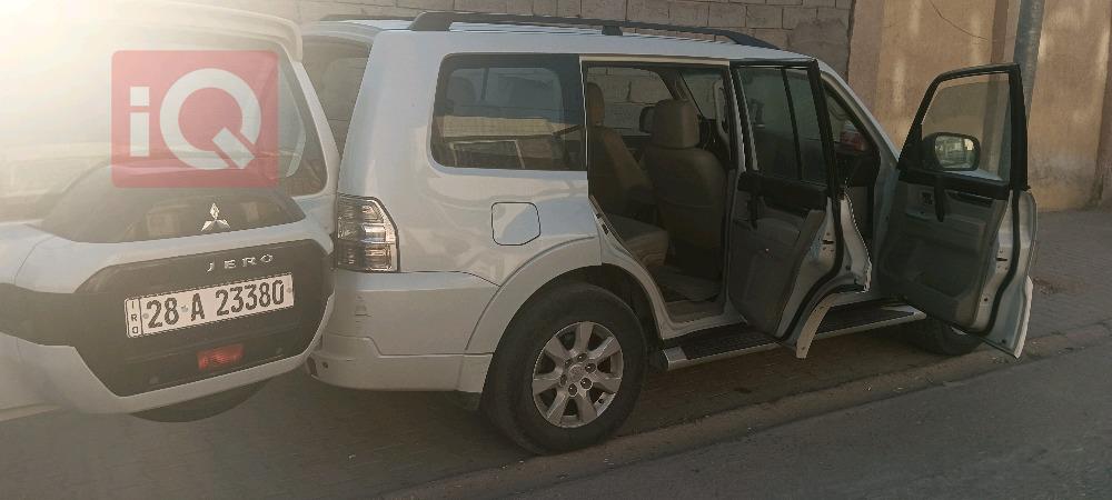 ميتسوبيشي باجيرو